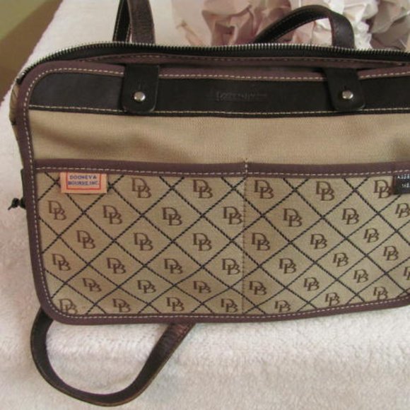 Dooney Bourke Vintage Women’s Brown and Beige Canvas handbag Leather trim - Picture 14 of 14